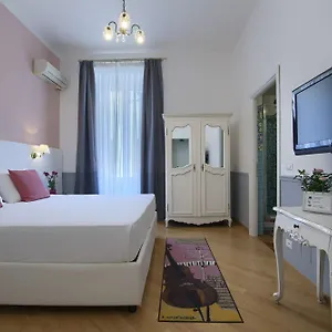 https://gli-artisti.it-romehotels.com